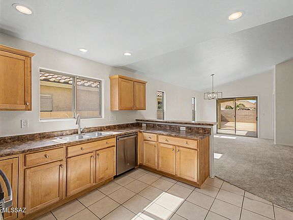 4th image of 6644 W Quailwood Way