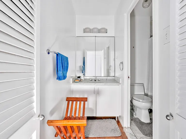 117 E 57th St #38F — Photo 7