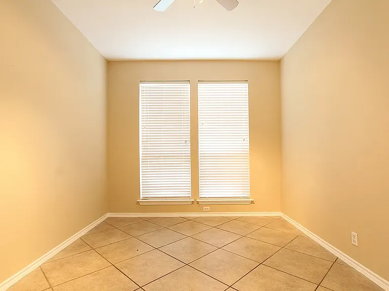 Downstairs office/workout space