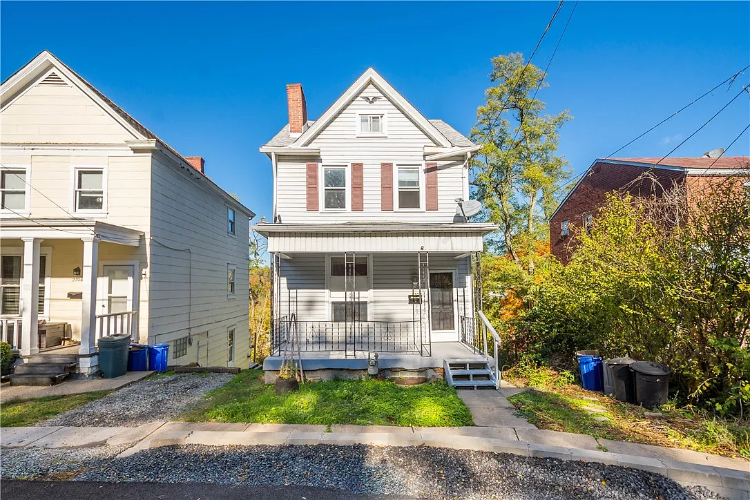 2104 Plainview Ave photo 1