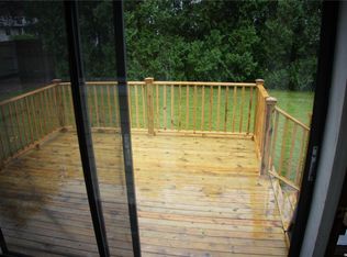 8 Lewis St, Bayville, NY 11709