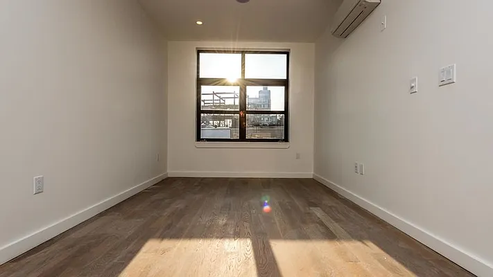 Rented by Nooklyn NYC LLC | media 107