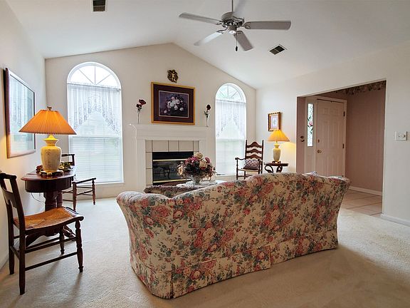5th image of 8505 Forest Way Dr