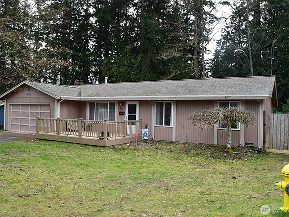2nd image of 81 NE Conifer Drive