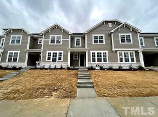 721 Carraway Garden Dr, Wake Forest, NC 27587