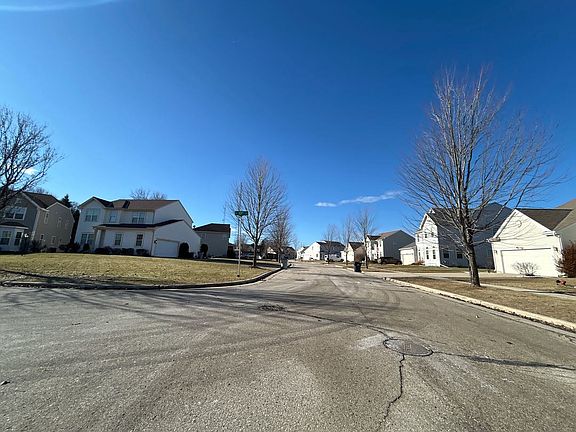 5th image of 10213 W Wabash Ave