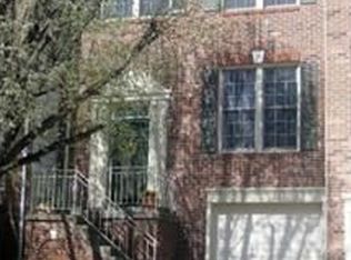 12154 Derriford Ct, Woodbridge, VA 22192