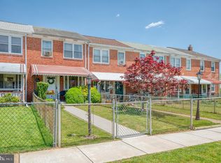 562 Chalcot Sq, Essex, MD 21221
