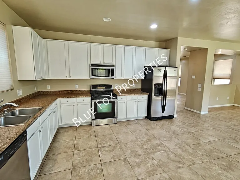 5874 N Dartwhite Dr — Photo 14