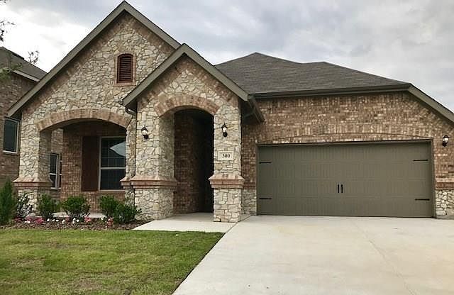 1st image of 300 Sugar Creek Ln