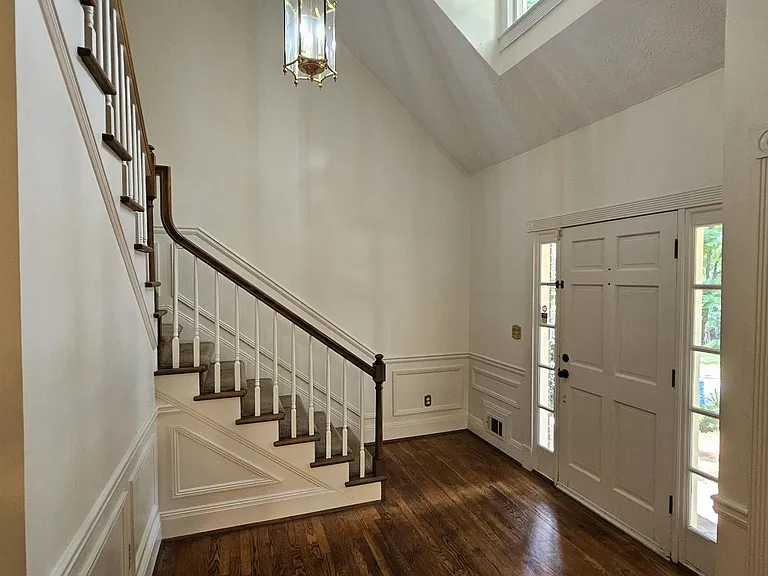 2858 Livsey Dr — Photo 22