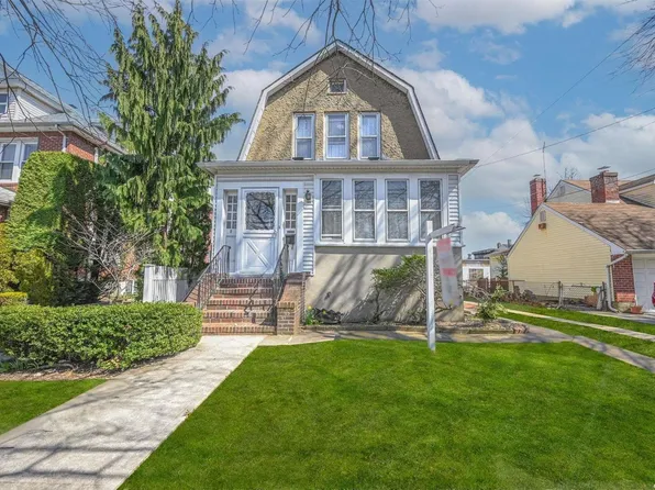 7 Willis Avenue, Floral Park, NY 11001