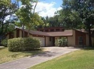 6438 Menwood Cir, Houston, TX 77088