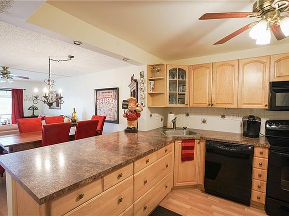 5th image of 2316 S Cypress Bend Dr APT 216