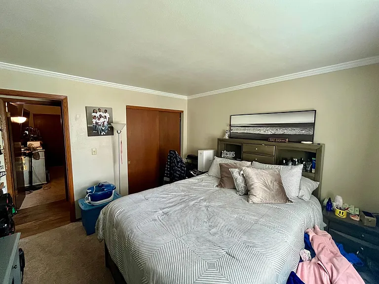 W155N11352 Sylvan Cir — Photo 14