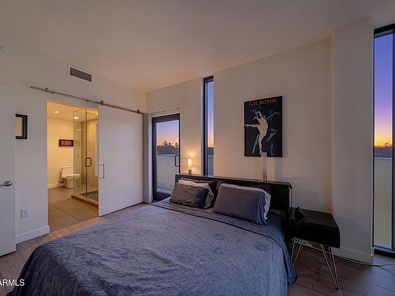 5th image of 2300 E CAMPBELL Avenue #202