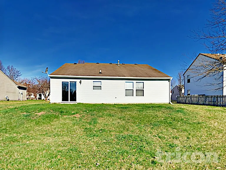 7687 Mistflower Ln — Photo 16