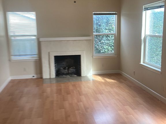 4th image of 911 4th Ave