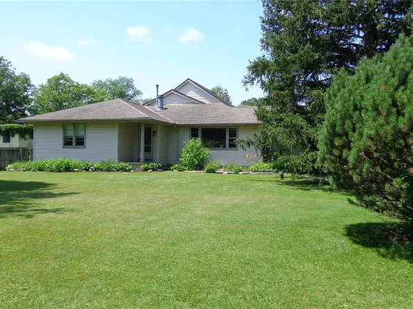 12102 Chillicothe Rd, Chesterland, OH 44026