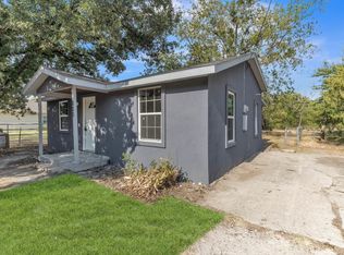 820 Clearfield Rd, Dallas, TX 75217