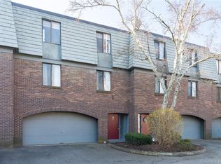 11 Trolley Crossing Ln #11, Middletown, CT 06457