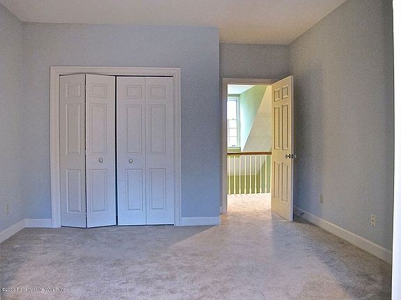 2nd image of 413 Dogleg Dr
