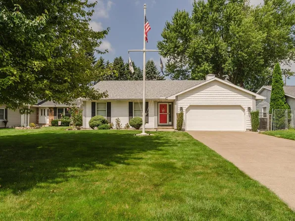 317 Pennsylvania Ave, Sandusky, OH 44870