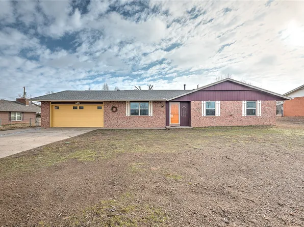 913 S 17th St, Rogers, AR 72758