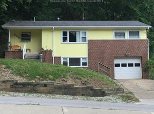 809 Daverton Rd, South Charleston, WV 25303