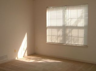 611 Michigan St APT B, Lawrence, KS 66044