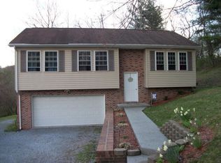 185B Mary I Johnson Rd, Princeton, WV 24740