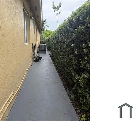 16940 SW 94th Ave — Photo 11