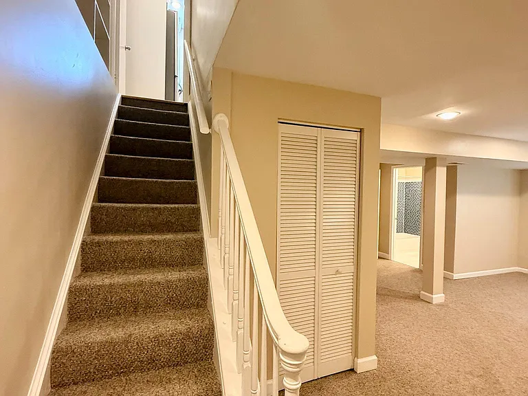 14605 Nadine Dr — Photo 23