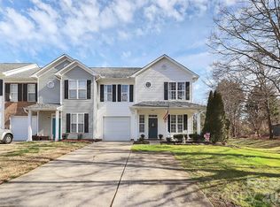 702 Torrey Pines Ln, Fort Mill, SC