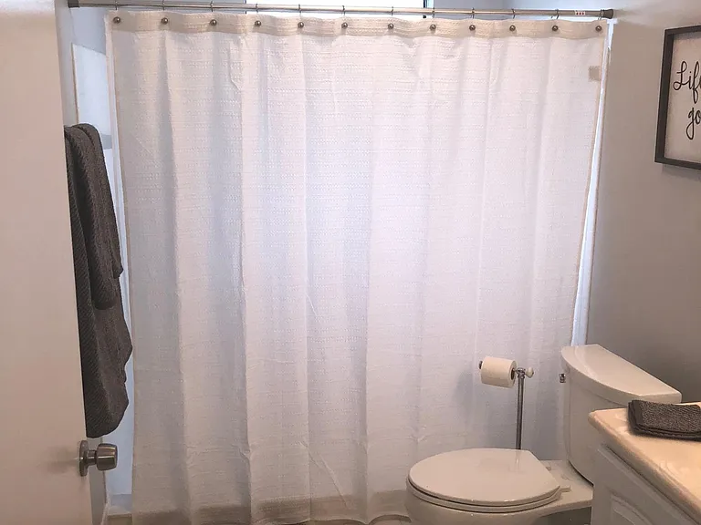 2555 Bedford Mews Dr — Photo 15