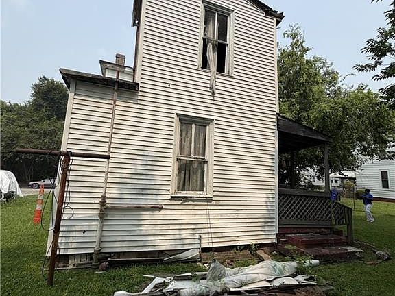 4th image of 424 Clifton St