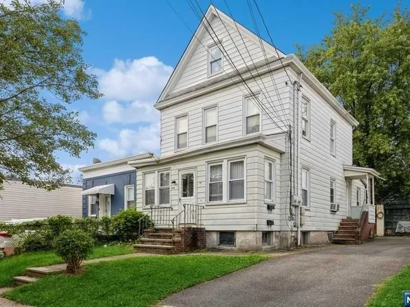 68 Avenue C, Lodi, NJ 07644