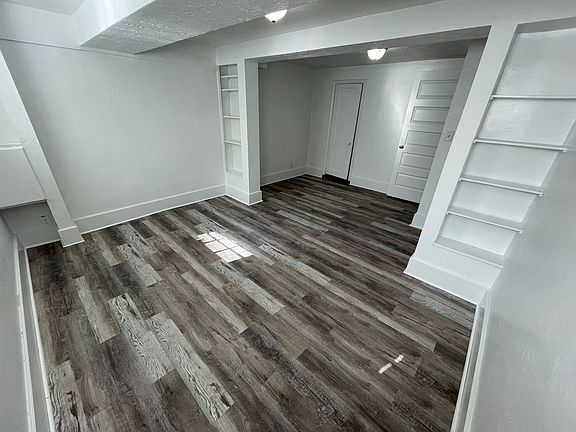 4th image of 40 N P St #1