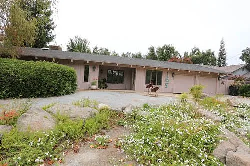 165 N Trout Lake Dr photo 1