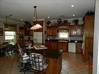3rd image of 1715 Hollow Cove Ln