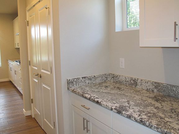 Optional butler s pantry connects the dining room to kitchen