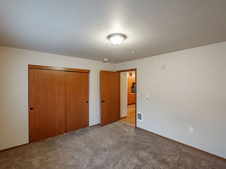 Lafayette Place Apartments — Photo 100