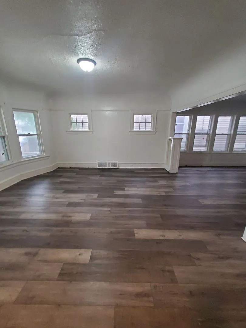 2331-2333 N 44th St. (Duplex)(Ace Property) — Photo 3