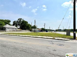 1111 W Austin St, Port Lavaca, TX 77979