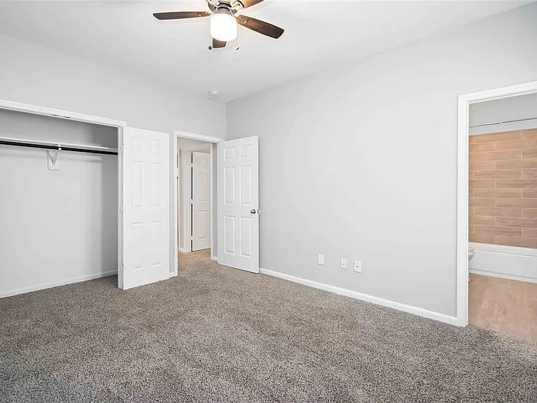 5105 Southwind St #A — Photo 18