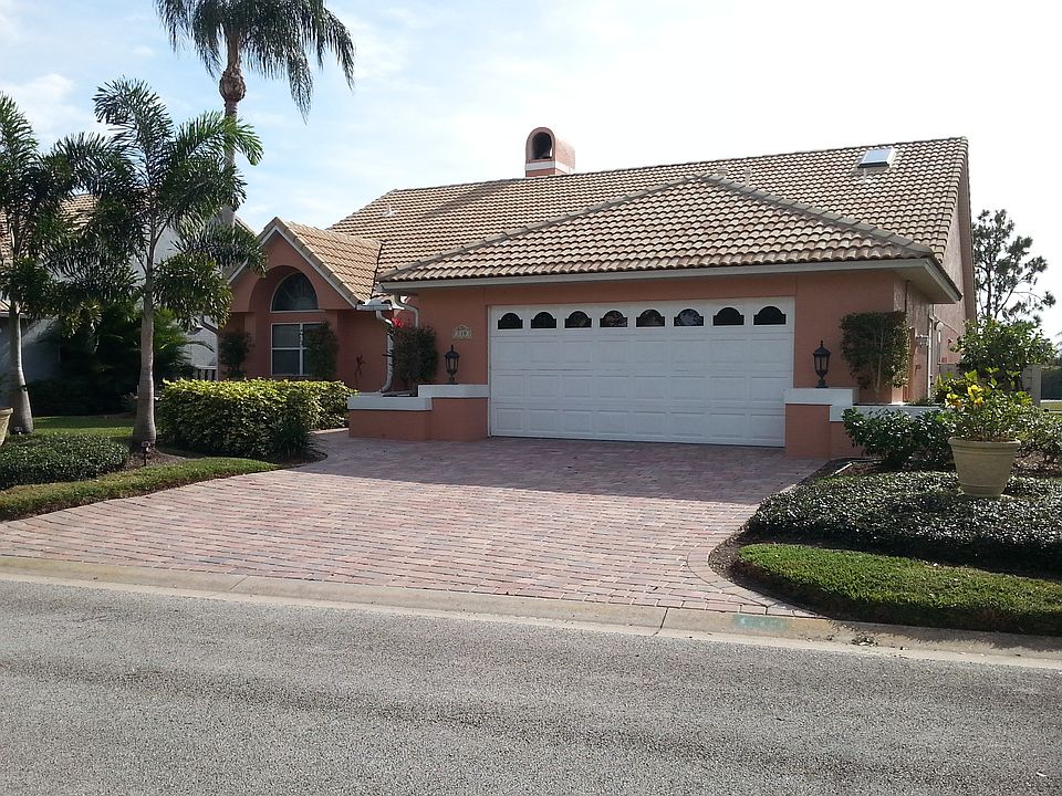1st image of 810 Spanish Cove Dr