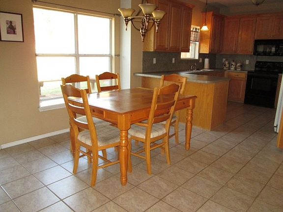 5th image of 1841 Carver Dr