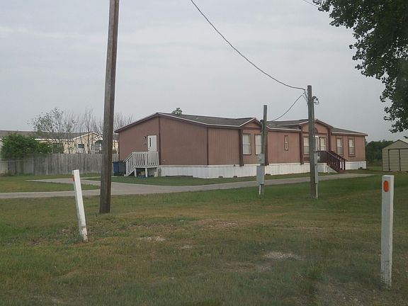 2nd image of 131 Shirley Ct