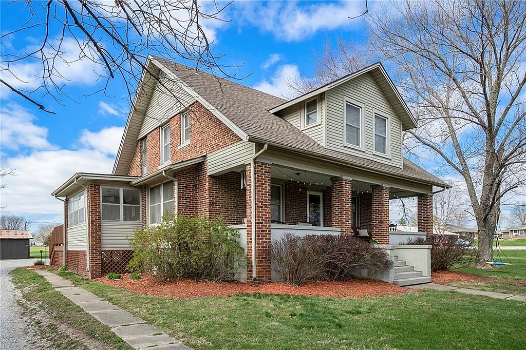 805 N Main St, Braymer, MO 64624 Zillow