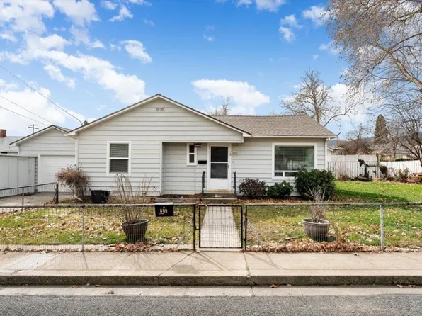 609 South St, Yreka, CA 96097